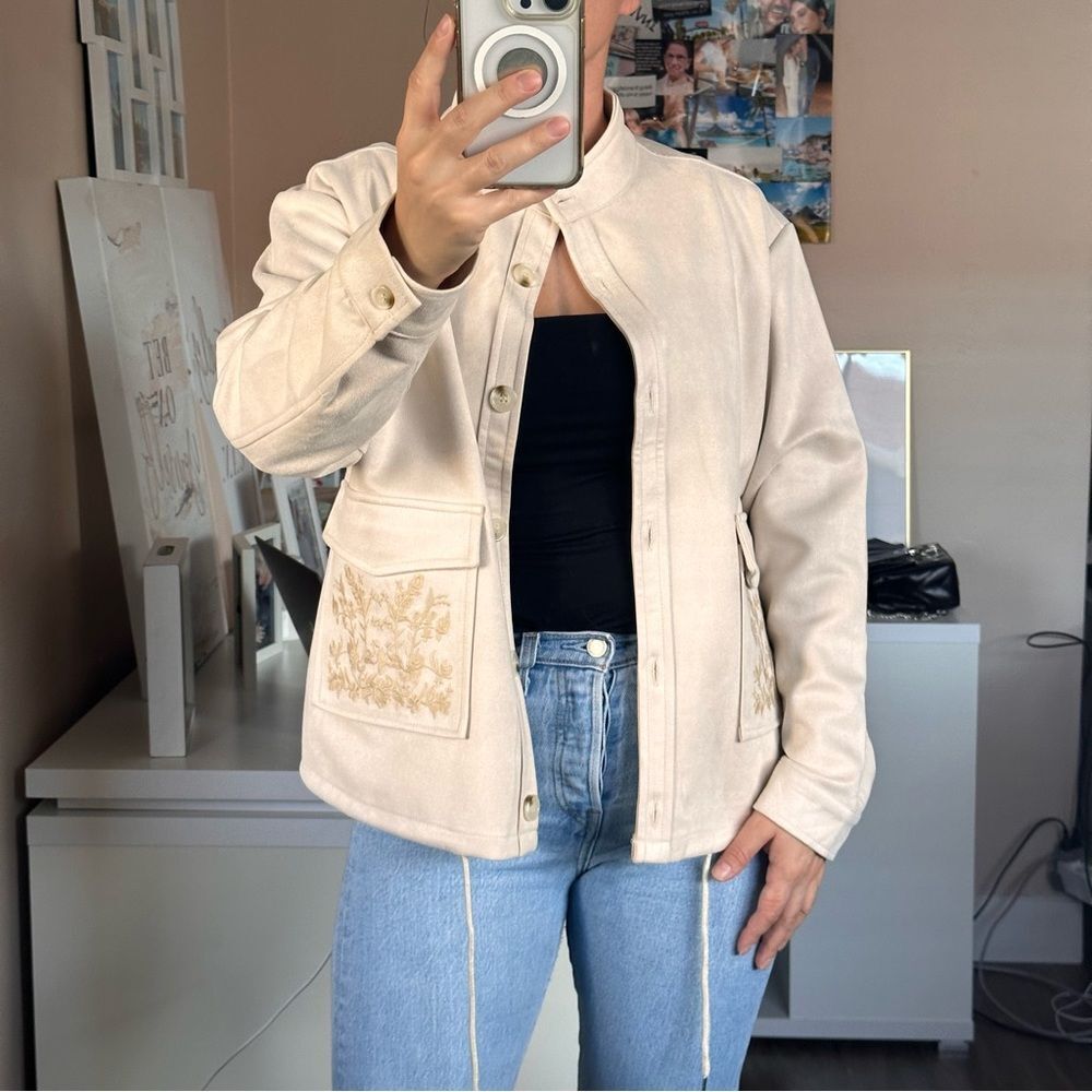 Solitaire Women’s Embroidered Floral Button Front Jacket Size L Cream/Ivory